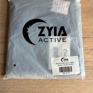 ZYIA Active Black Pocket Light n Tight Leggings